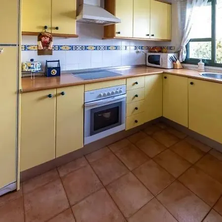 Adosado Coquina Urb Con Piscina Holiday home